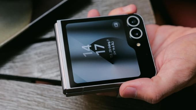 Đánh giá Galaxy Z Flip 7 FE qua máy ảnh