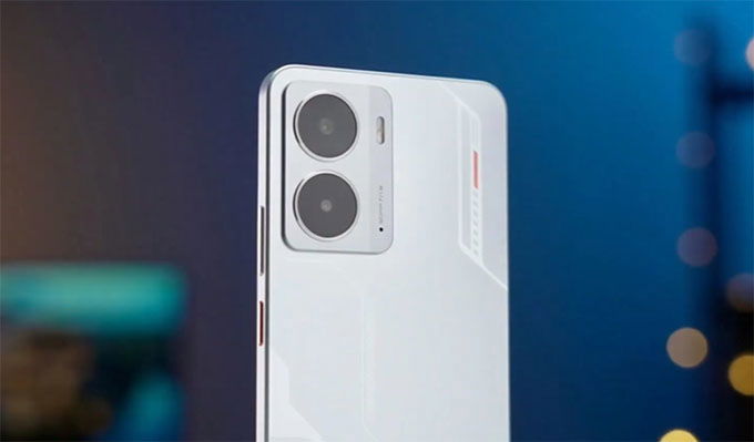 Thiết lập camera trên Realme Neo 7X gồm 2 camera ở mặt sau