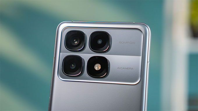 Xiaomi Redmi K70 Ultra được trang bị hệ thống 3 camera