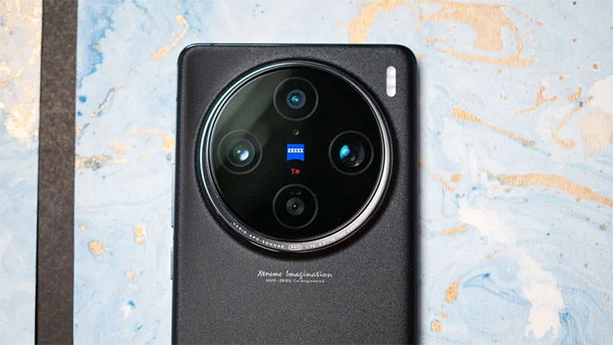 Vivo X100 Pro 5G nổi bật với hệ thống camera hợp tác cùng Zeiss