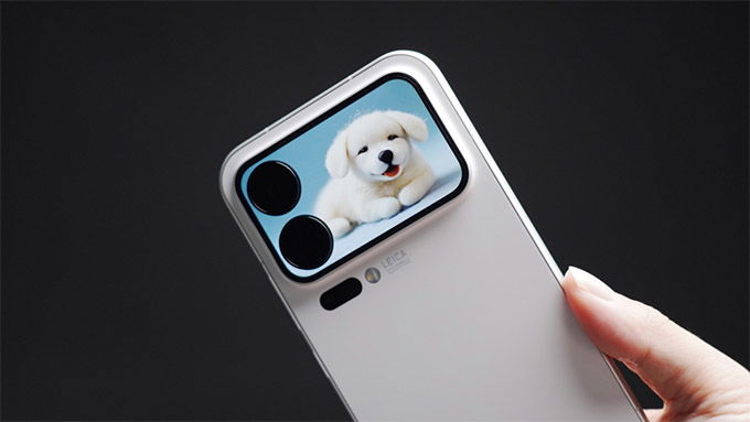  Xiaomi đã trang bị cụm ba ống kính được tinh chỉnh và phát triển độc quyền cùng Leica