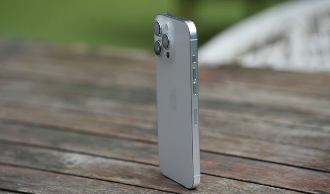 Có nên mua iPhone 16 cũ ở thời điểm hiện tại?