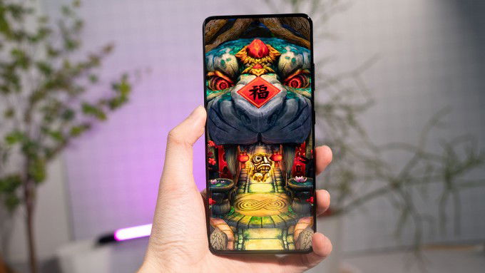 Tính năng chơi game mới trên Galaxy S25