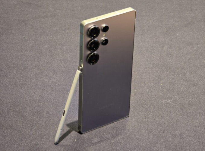 Lỗi camera Galaxy S25 Ultra và giải pháp tạm thời cho người dùng  