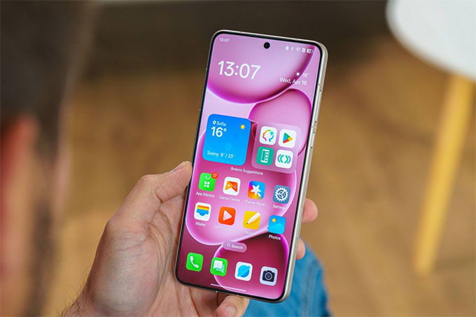 cấu hình Oppo Find X8 Ultra được trang bị vi xử lý Snapdragon 8 Elite