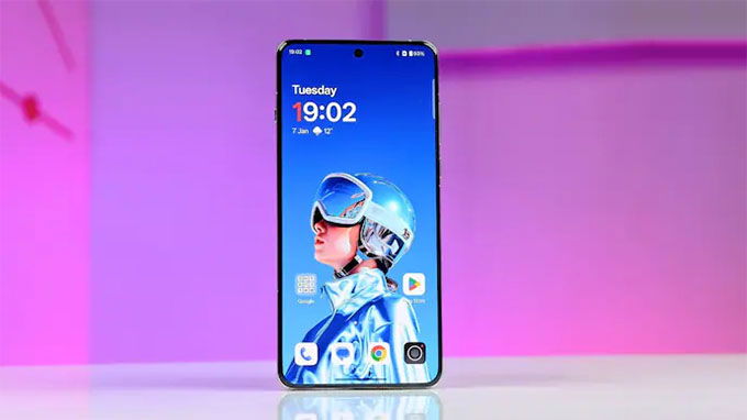OnePlus 13 có App 007Win hỗ trợ đa dạng nền tảng LTPO AMOLED 6,82 inch