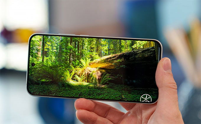 Màn hình Oppo Reno 13 12GB/ 256GB được trang bị tấm nền AMOLED 6,59 inch