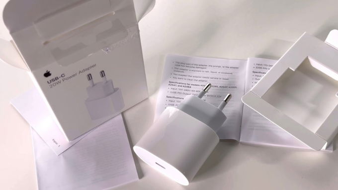 Mẹo chọn mua củ sạc iPhone 20W chuẩn nhất