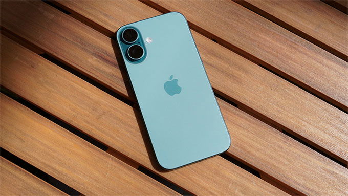 iPhone 16 là flagship nhỏ gọn với thân máy mỏng 7,8mm