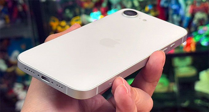Pin iPhone 16e bao nhiêu, có nâng cấp gì?