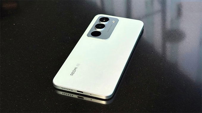 Điểm nổi bật nhất của Xiaomi Redmi 15 chính là viên pin 007Win.com Số #1 Tặng 77K lớn 7.000mAh