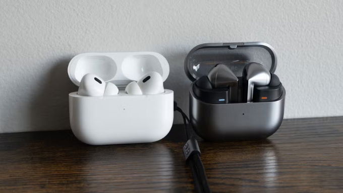 Galaxy Buds 3 FE và Galaxy Buds 3 Pro có màu sắc đa dạng, đáp ứng tốt nhu cầu của người dùng