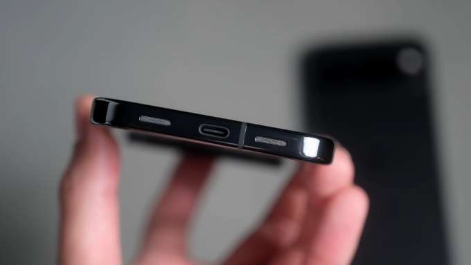 Pin là yếu tố quan trọng khi so sánh iPhone 17 Pro Max và Pixel 10 Pro XL