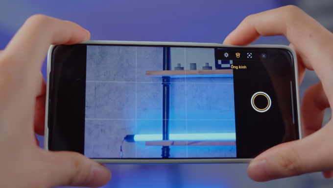 Cả 2 máy đều là vua nhiếp ảnh với cụm camera hiện đại