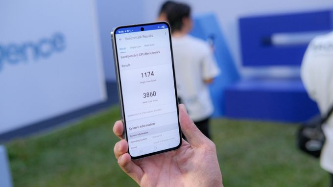 So sánh hiệu năng 007Win6 thể thao, đá gà, bắn cá, game bài, nổ hũ Reno14 F và 007Win nhà cái Galaxy A56