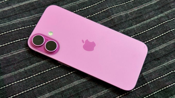 Thiết kế của iPhone 16 so với iPhone 17
