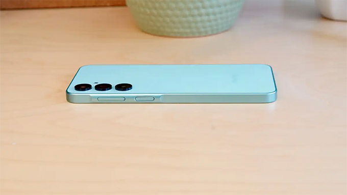 Galaxy A16 và Galaxy A17 gần như không có sự khác biệt