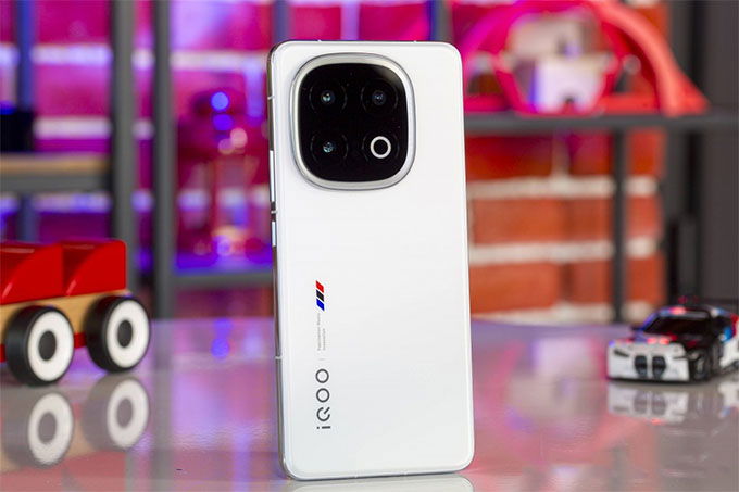 Thiết kế đẹp mắt với khả năng bảo vệ IP68/69
