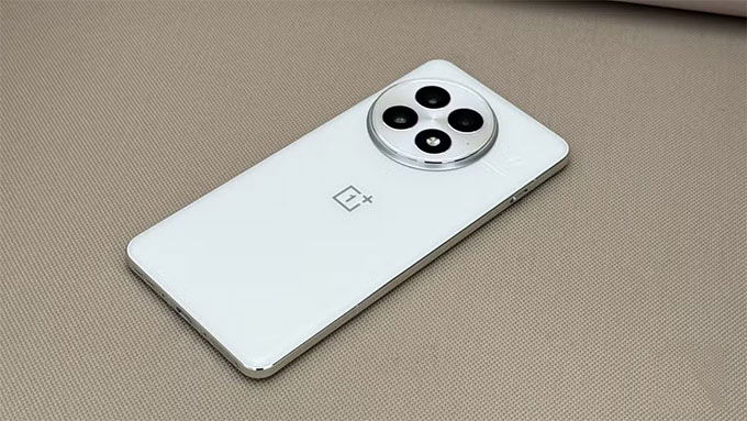 Cả 007Win nhà cái và OnePlus đều không thay đổi nhiều về ngoại hình