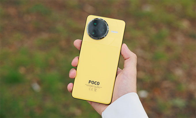 Poco F7 Ultra sử dụng Poco Shield Glass