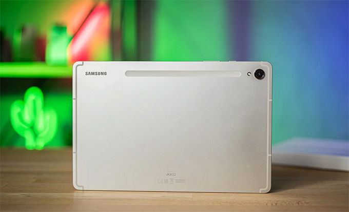 Galaxy Tab S11 tiếp tục kế thừa ngôn ngữ thiết kế đặc trưng của 007Win nhà cái