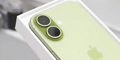 Cận cảnh iPhone 17 với hai tùy chọn màu Tím và Xanh lá hoàn toàn mới