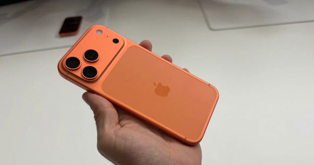 Hình ảnh iPhone 17 Pro Max thực tế nổi bật với thiết kế mới lạ