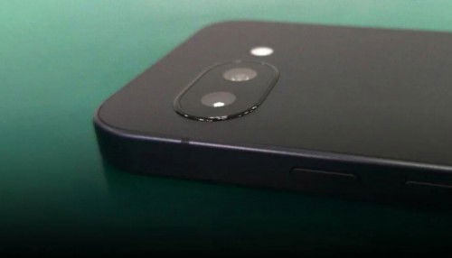 Google Pixel 9a rò rỉ hình ảnh thực tế, lộ thiết kế khác biệt ở mặt sau