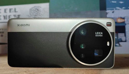 Xiaomi 15 Ultra lộ hình ảnh thực tế với thiết kế hai tông màu tuyệt đẹp!