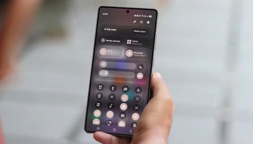 Bản cập nhật One UI 7 trên Galaxy S23 có thể tiếp tục bị trì hoãn
