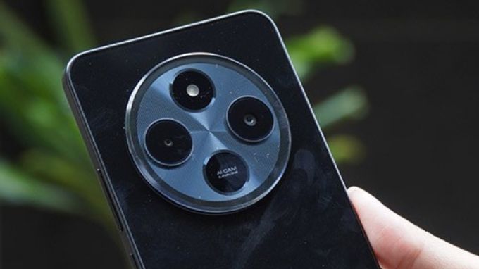 Camera chụp ảnh sắc nét, hỗ trợ nhiều tính năng