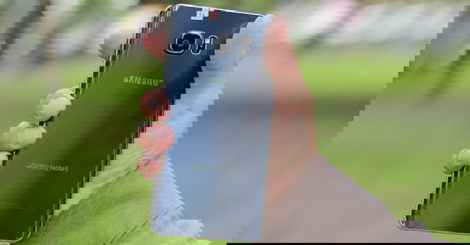 bo-ba-samsung-galaxy-cao-cap-tot-tu-cau-hinh-den-camera-gia-re