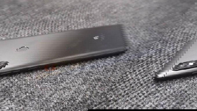 Xiaomi-redmi-note-5-pro-so-huu-vien-pin-4000mAh-xtmobile