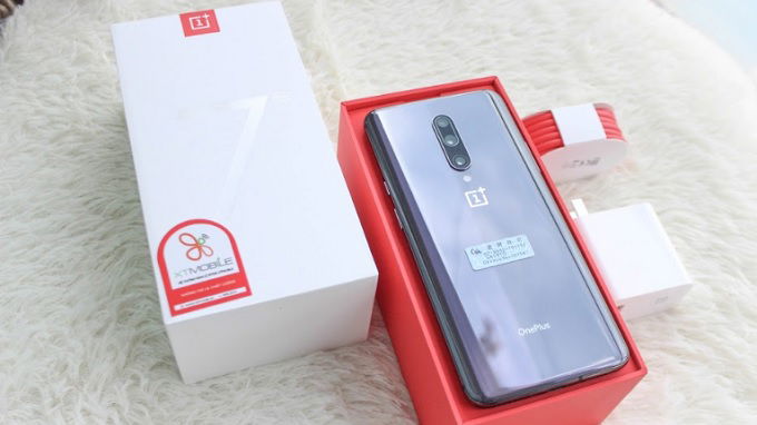 Phiên bản OnePlus 7 Pro đẹp trung tính