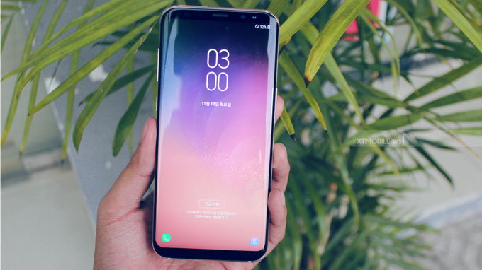  Galaxy S8 Plus sở hữu màn hình cong tràn đẹp mắt
