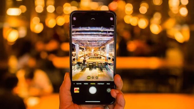 Đánh giá khả năng chụp thiếu sáng của iPhone 12 Pro