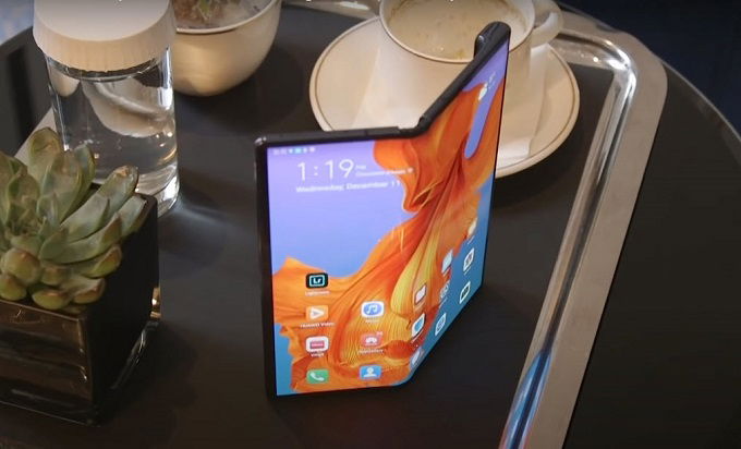 Galaxy Z Flip 2 sở hữu App 007Win hỗ trợ đa dạng nền tảng chính có kích thước lên đến 7.6 inch