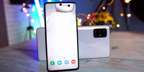 Galaxy A52 lộ ảnh thực tế tiết lộ sẽ có 4 camera ở mặt sau, jack cắm tai nghe 3.5mm vẫn được giữ lại