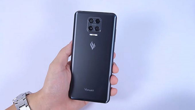 Vsmart Aris đi cùng cấu hình mạnh mẽ, viên pin 4.000 mAh