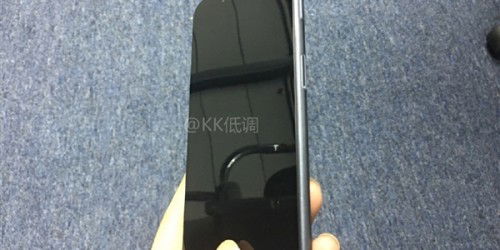 Hot - Lộ ảnh thực tế Iphone kế nhiệm