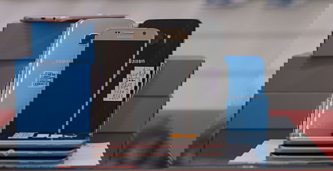 diem-tin-vi-sao-samsung-galaxy-s7-s7-edge-chi-con-gia-5-7-trieu-1