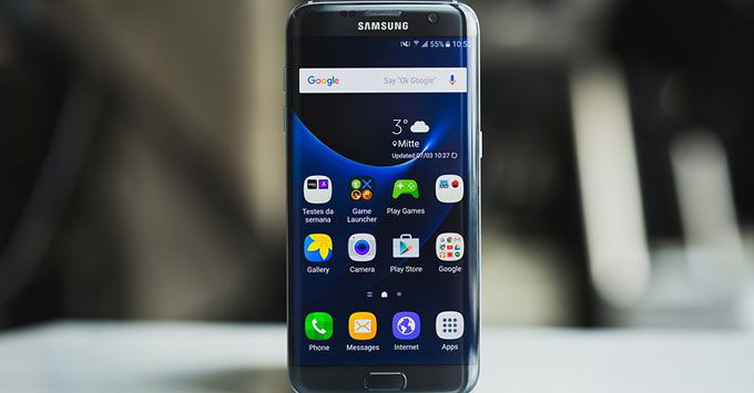 s7-edge-mat-truoc
