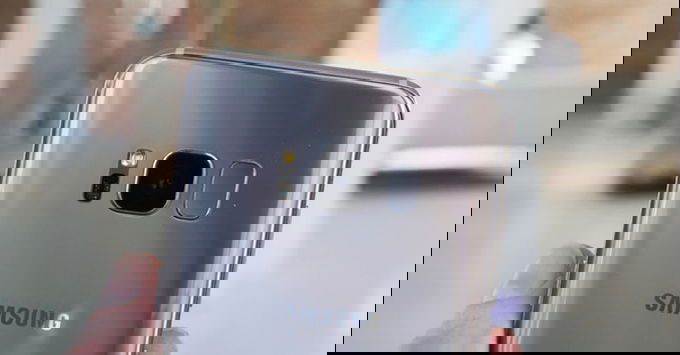 s8-camera-12mp