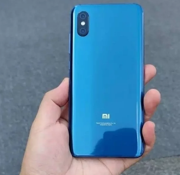 Xuat-hien-Xiaomi-Mi-8X
