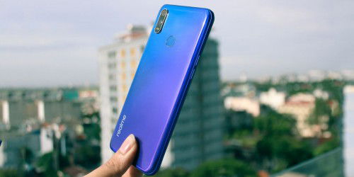 Trên tay Realme X Lite: Giấy phép hoạt động của thương hiệu 007Win giá tầm 4 triệu không nên bỏ qua