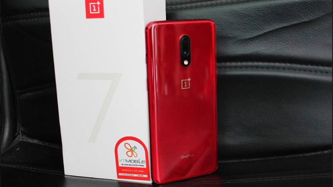 OnePlus 7T Pro không khác biệt nhiều so với OnePlus 7 Pro