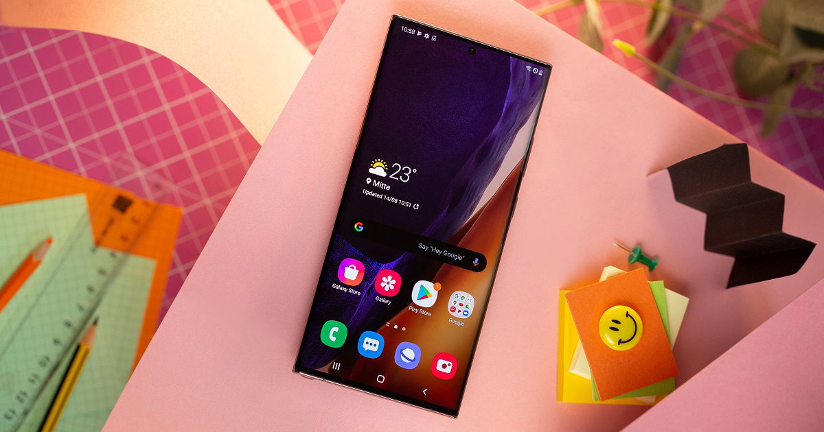 Màn hình Galaxy Note 20 Ultra 5G được trang bị tấm nền Dynamic AMOLED 2X 6.9 inch 