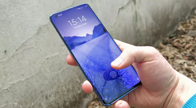 Màn hình của Mi 10 trước đó
