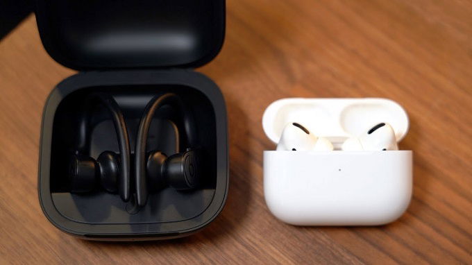 Kích thước lớn hơn cho Powerbeats Pro thời lượng pin dài hơn Airpods Pro