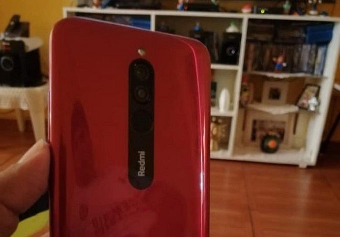 Ảnh thực tế Redmi 8 rò rỉ